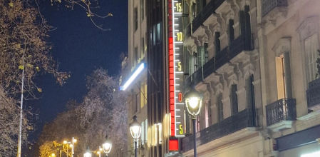 El termómetro de Cottet marca la temperatura de Barcelona desde 1957