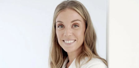 La doctora Marta Garay es la dermatóloga de Nieves Álvarez