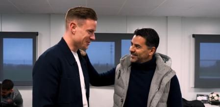 Míchel recibe a Ter Stegen en el despacho de la ciudad deportiva de Vilablareix.