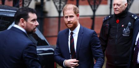 El príncipe Enrique este miércoles tras su declaración ante el Tribunal Superior de Justicia de Inglaterra y Gales&nbsp;