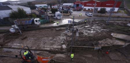 La acumulación de agua y la caída de un muro obligó a cerrar la línea entre Montoro y Villa del Río