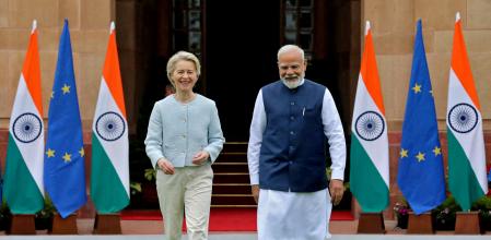 Ursula von der LeyeniNarendra Modil’any passat, durant la cimera bilateral que van celebrar a la casaHyderabad de Nova Delhi