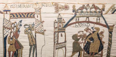 La representación más antigua conocida del cometa Halley aparece en el Tapiz de Bayeux, del siglo XI