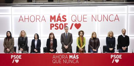 L’executiva socialista va mantenir un minut de silenci en record de les víctimes