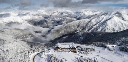 Panorámica, a vista de dron, de la estación Port Ainé.