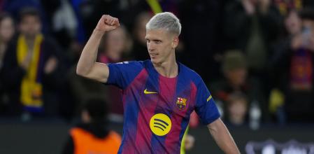 BARCELONA, 25/01/2026.- El delantero del FC Barcelona Dani Olmo celebra su gol ante el Real Oviedo durante el partido de LaLiga disputado entre el FC Barcelona y el Real Oviedo este domingo en el Camp Nou en Barcelona. EFE/Alejandro García