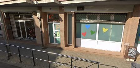 Fachada de la escola Laietània en Badalona .