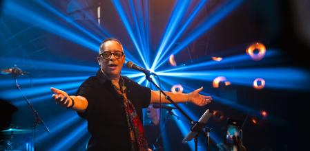 Issac Delgado durante su última gira