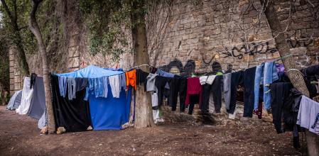 La colada de un asentamiento de Montjuïc ubicado en los jardines Miramar