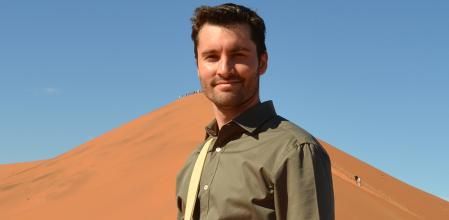 Ismael López, autor de ‘Sables al viento’ (Ático de los Libros)