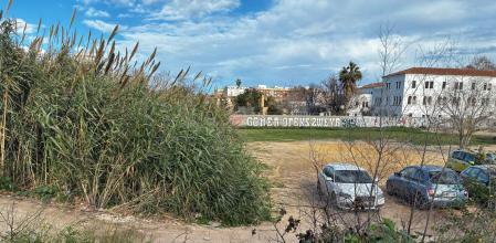 Uno de los solares de Patraix donde está previsto la edificación de un IES.&nbsp;