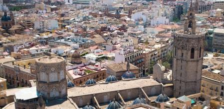 Vista aérea de la Catedral y el Micalet de València