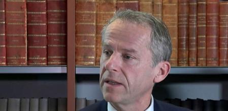 El fiscal de Grenoble, Etienne Manteaux, durante la rueda de prensa en la que dio detalles de la investigación.&nbsp;