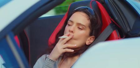 Captura de pantalla del videoclip de la canción 'La perla', de Rosalía