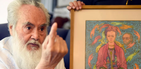 Guillermo Monroy Becerril, con una obra en la que aparece Frida Kahlo