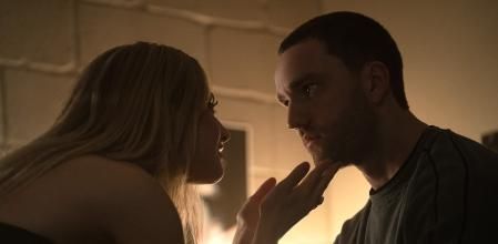 Grace Van Patten y Jackson White.