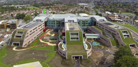 Imagen del centro hospitalario infantil donde se llevó a cabo la cirugía.