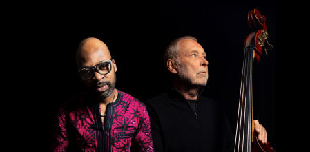 Dave Holland, que presenta un formato a dúo con Lionel Loueke, en una de las citas más destacadas de la edición