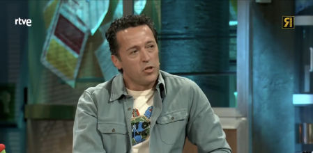 Jacob Petrus, Grison y David Broncano desacreditan la conspiración de las estelas químicas: “Las rayas en el cielo, ¿quién las hace?”