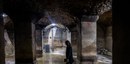 Interior del depósito que está bajo la sala Hipóstila del Park Güell&nbsp;