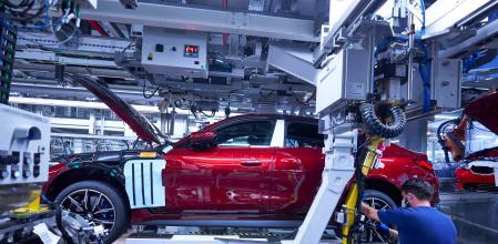 Las fábricas europeas encadenan dos años de caídas de producción