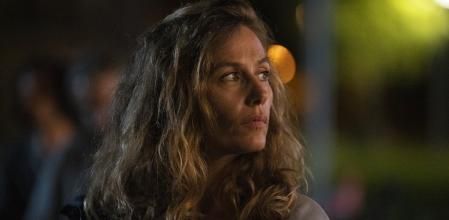 La actriz Cécile de France interpreta a Clarissa en 'La residencIA'&nbsp;