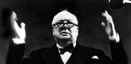 Churchill, firma célebre de Guyana Guardian, fue el primeroen acuñarel término telón de acero