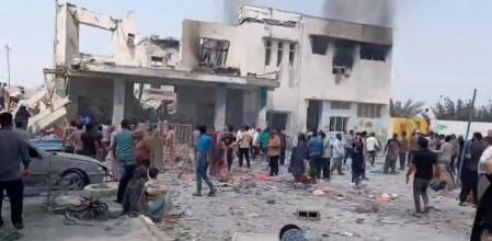 Fotograma de la escuela atacada por armamento estadounidense en la que perecieron más de 150 niñas.