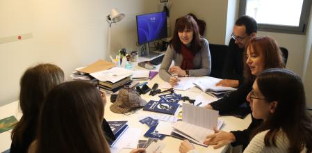 Reunión de los miembros del proyecto 'Joc negre' de la UdG.