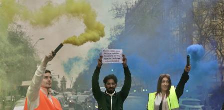 Como los taxistas, los VTC trajeron unos cuantos botes de humo