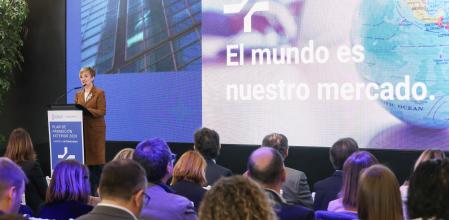 La consellera de Innovación, Industria, Comercio y Turismo, Marián Cano, ayer en el acto celebrado en València