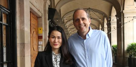 Yukiko Akagi, presidenta del jurado, y Jordi Vivancos