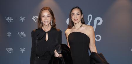 Isabel Preysler y Tamara Falcó, en la inauguración del nuevo local de Íñigo Onieva