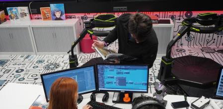 ENTI-UB son pioneros en titulaciones oficiales de Videojuegos, Producción Musical, Ciberseguridad y Tecnología Digital