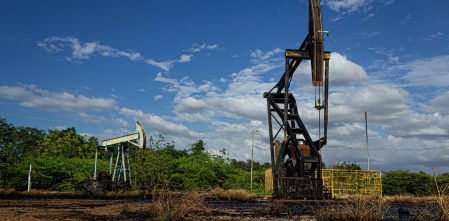 EEUU permite a grandes petroleras como Repsol reanudar operaciones en Venezuela