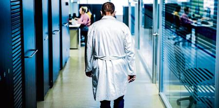 Salut premiará económicamente a los CAP que eviten alargar más de la cuenta bajas laborales