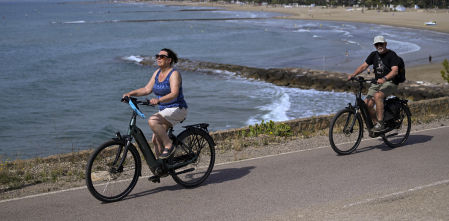 PSPV y Compromís cargan contra el decreto Simplifica II y alertan por el riesgo para la costa