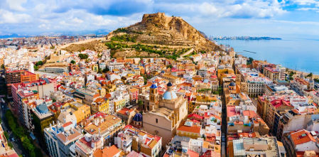 En esta provincia uno de cada dos pisos se vende a extranjeros