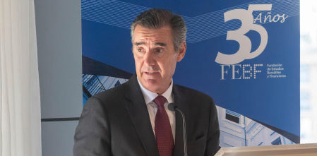 La CNMV trabaja en aprobar el folleto de la opa en julio con un doble escenario acerca de TSB