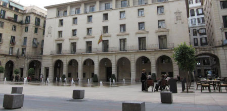 Condenan a 20 años a una mujer por el asesinato de su bebé recién nacido en Alcoi