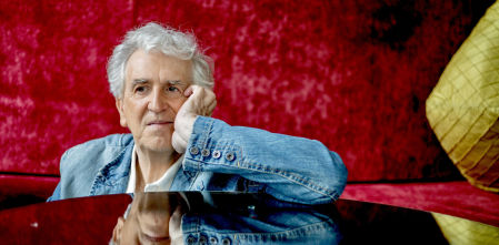 Juan Luis Arsuaga, paleoantropólogo, 71 años: “Bailar una jota castellana es un pedazo de ejercicio, lo recomendaría antes que tanta sentadilla y tanta leche”