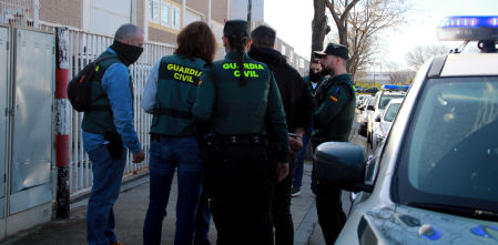 Varios detenidos en una operación contra el tráfico ilegal de lentisco en Reus y Mataró