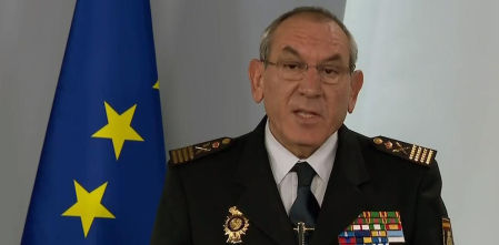 Un juez admite a trámite una querella por agresión sexual contra el jefe de la Policía Nacional