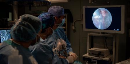 La Escuela del Eixample Clínic estrena un curso pionero en gestión de equipamientos biomédicos