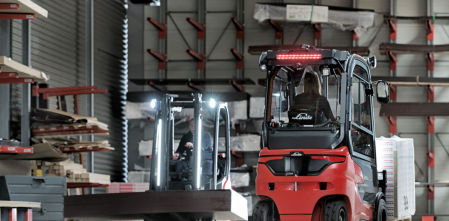 Estas carretillas inteligentes están revolucionando el sector logístico