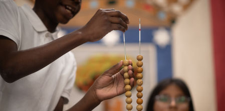 Directora de San Ildefonso ante el sorteo de Navidad: “Lo más difícil es que sepan gestionar sus emociones”