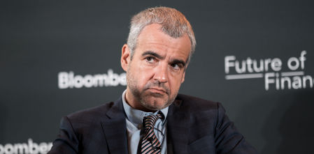 Lucena asegura que El Prat será capaz de reducir las emisiones pese a la ampliación