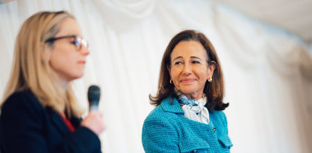 La educación financiera sigue siendo asignatura pendiente en los planes de formación, según los españoles