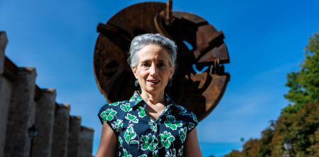 “El arte y la ciencia me hacen creer que hay vida en otros planetas”