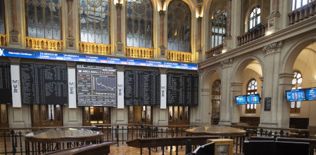 El Ibex-35 cierra la penúltima sesión del año con otro máximo